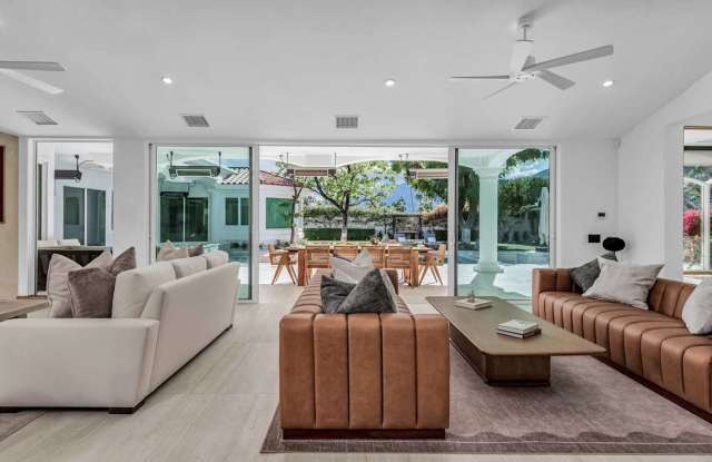 Furnished 6BR Pool and Tennis Court Home in Palm Springs Gallery 3