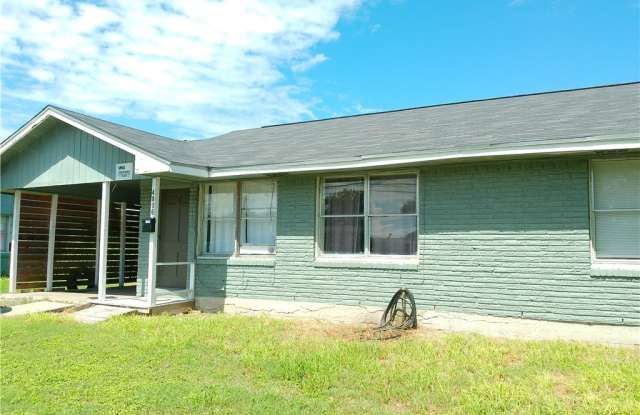 4006 Mcardle - 4006 McArdle Road, Corpus Christi, TX 78411