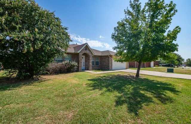 2110 Rose May Drive Gallery 2