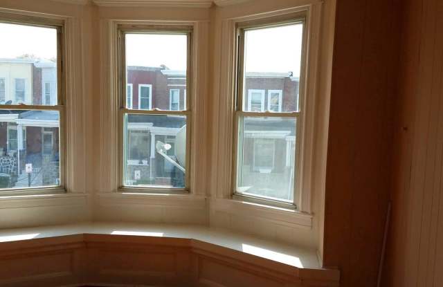 1645 SMALLWOOD STREET Gallery 2