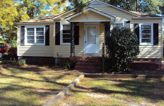 1803 A IOLA DR - 1803 Iola Dr, Valdosta, GA 31602