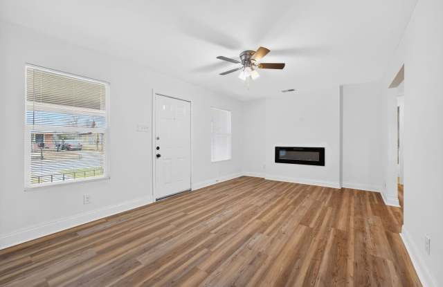 2034 EDISON DR Gallery 4
