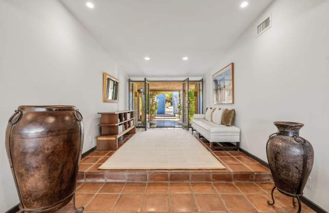 46310 Shadow Mountain Drive Gallery 3