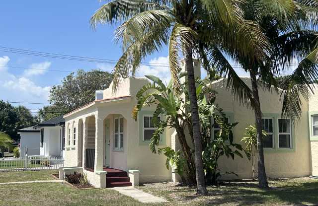 5915 North Flagler Drive photos photos