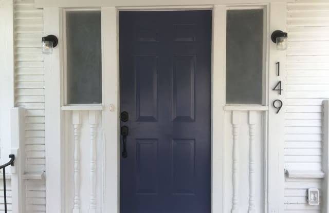Renovated 2-Bedroom Bungalow Near San Pedro Park! Gallery 3