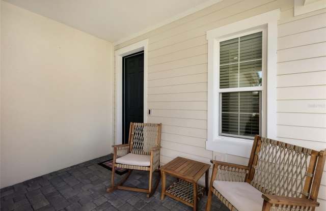 8011 ANTHIRIUM Loop Gallery 3
