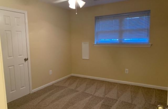5208 cannes Ct Gallery 4