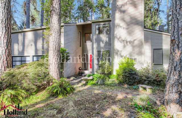 Coming Soon! Peaceful Retreat in a Secluded, Wooded Setting – Close to Everything photos photos