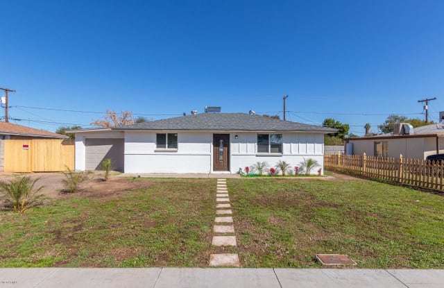 6404 W CLARENDON Avenue - 6404 West Clarendon Avenue, Phoenix, AZ 85033