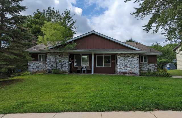 1406 Prairie Rd - 1406 Prairie Road, Madison, WI 53711