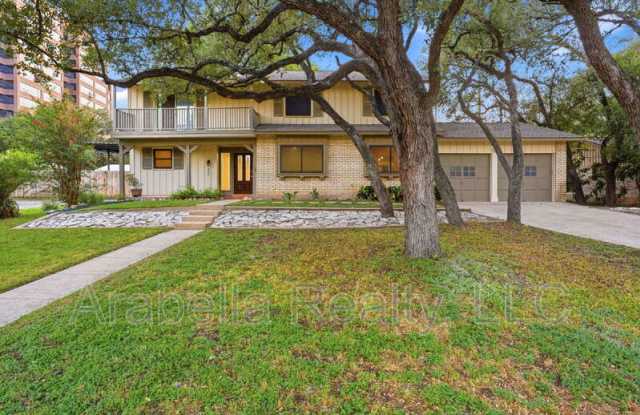 8607 Norwich Drive Gallery 1