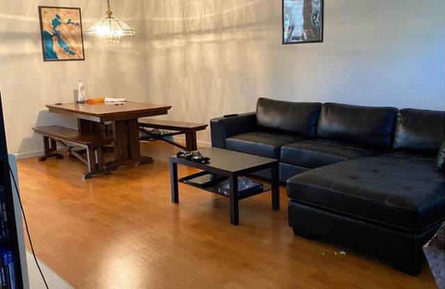 501 Porpoise Bay Terrace Gallery 3