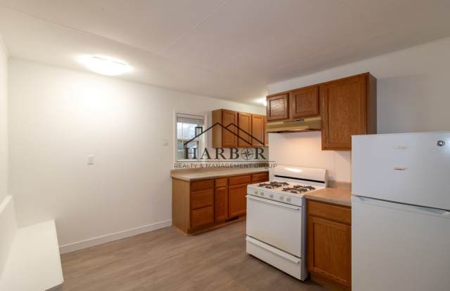 224 9th Ave NW photos photos