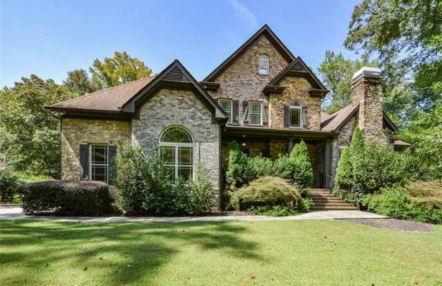 2210 Spalding Drive photos photos