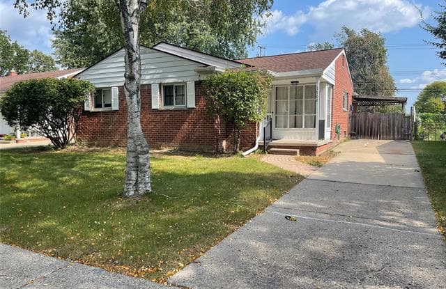 7508 N CHARLESWORTH Street - 7508 North Charlesworth Street, Dearborn Heights, MI 48127
