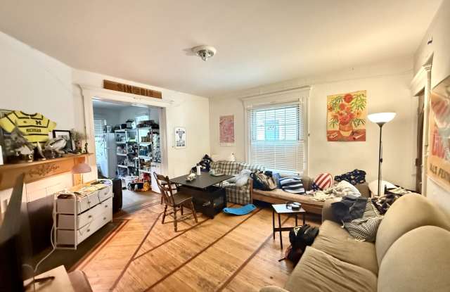213 North Ingalls Street Gallery 2