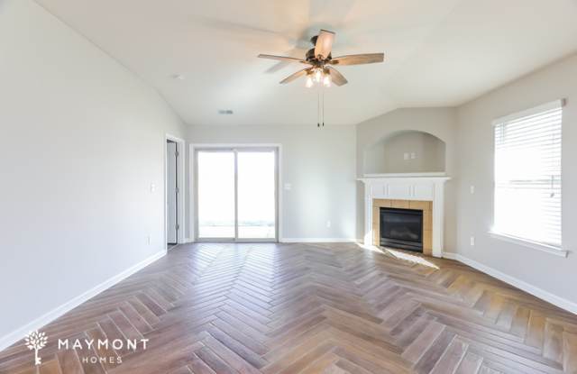 22902 Downing Park Circle Gallery 4