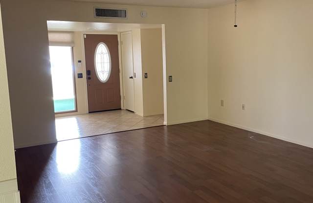 17622 N Jasmine Dr Gallery 3