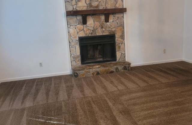 2239 Basswood Drive Gallery 2