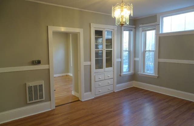 15 Forbes St - 15 Forbes Street, Worcester, MA 01605