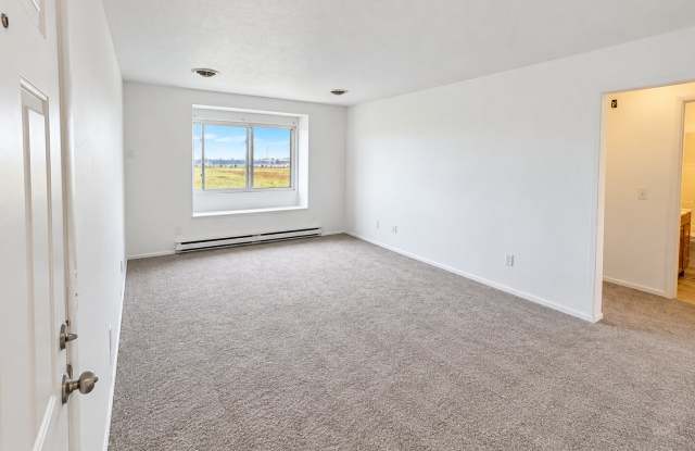 7335 Ayers Road Gallery 2