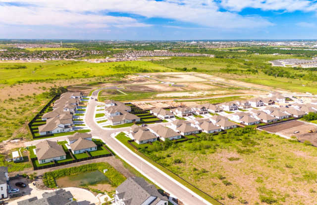 Stunning 4x3 Luxury Duplex in Buda, TX! Gallery 2
