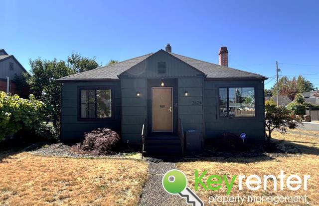 Charming 2-Bedroom Home with Modern Upgrades in Central Tacoma! photos photos