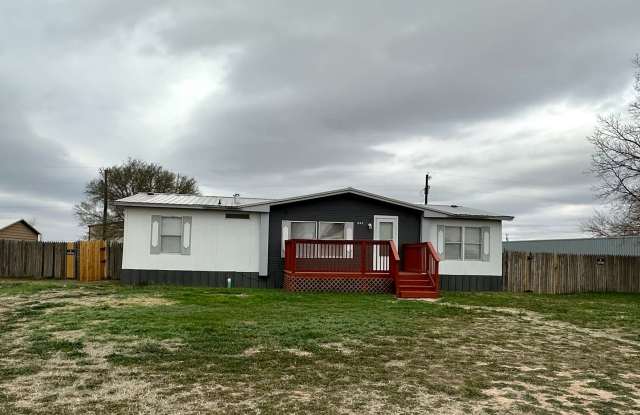 Sun Country - 1646 111th Street, Lubbock County, TX 79423