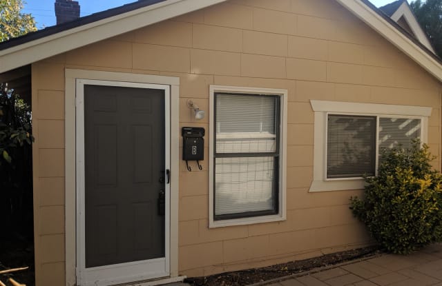 512 Crampton St Apt B - 512 Crampton St, Reno, NV 89502