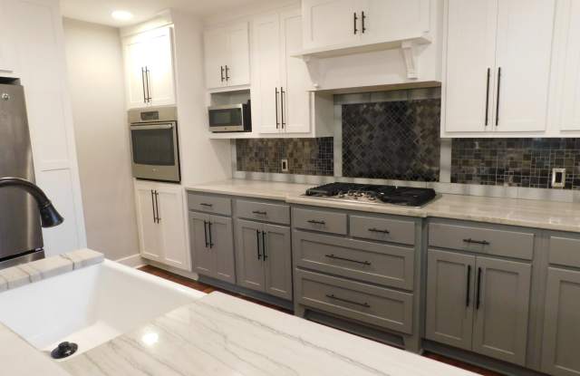 412 W 19th photos photos