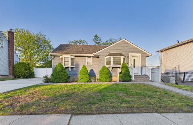9 Ferndale Drive photos photos