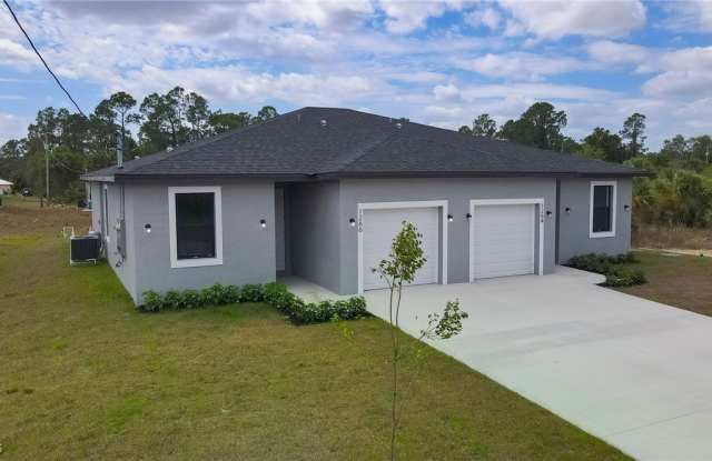 1260 MILWAUKEE Boulevard unit: 1260 photos photos