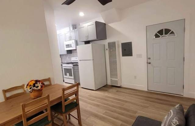 Newer Furnished Northwest ADU photos photos