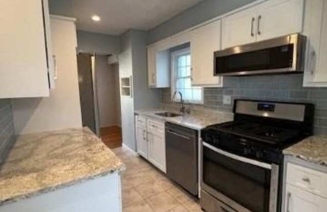 42 Dakota Street photos photos