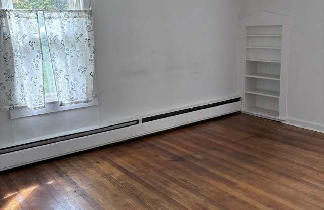425 Winchester Road Gallery 3