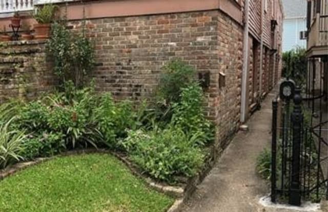 105 SHERWOOD FOREST Drive - 105 Sherwood Forest Drive, New Orleans, LA 70119