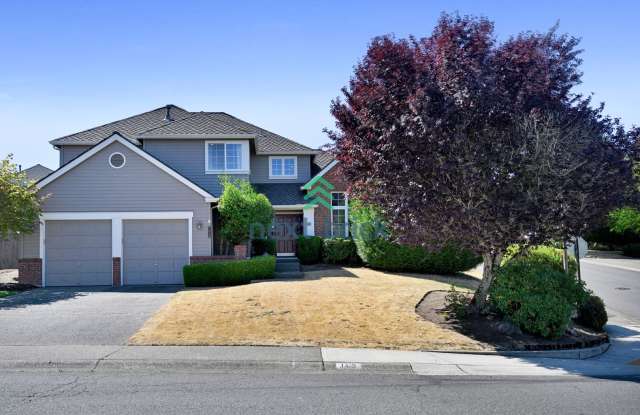 4 BEDS  2.5 BATH FOR RENT photos photos