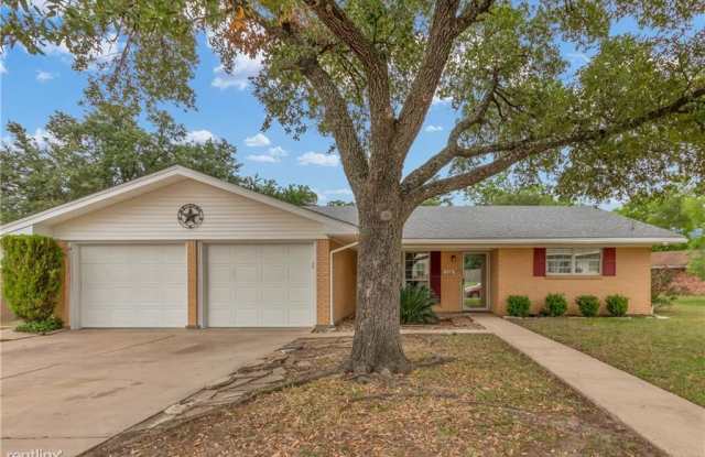 510 Olive St - 510 Olive Street, Bryan, TX 77801