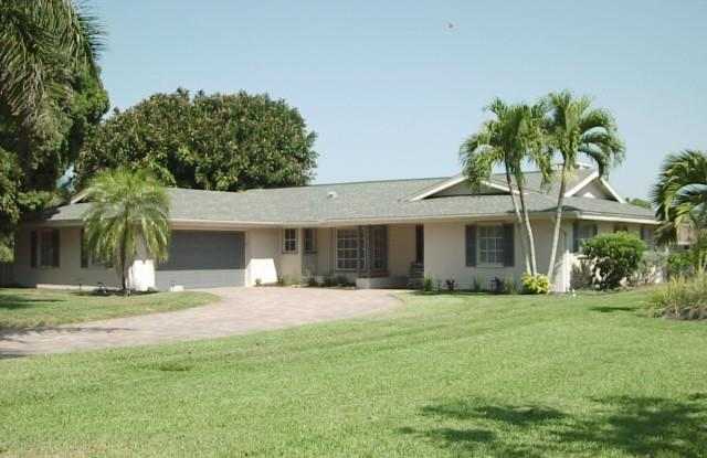 1361 Wainwright WAY - 1361 Wainwright Way, Whiskey Creek, FL 33919