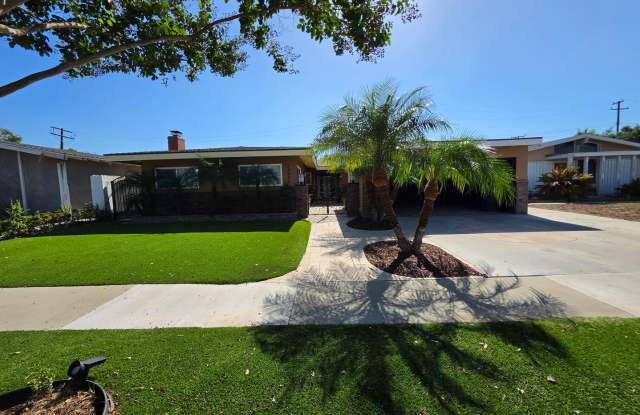 Gorgeous Upgraded 4 Bed, 2 Bath Home for Lease!!! Gallery 4