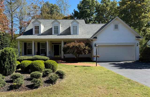 935 Charter Oaks Drive - Spacious 5-Bedroom Home in the Dunlora Community! - 935 Charter Oaks Drive, Albemarle County, VA 22901