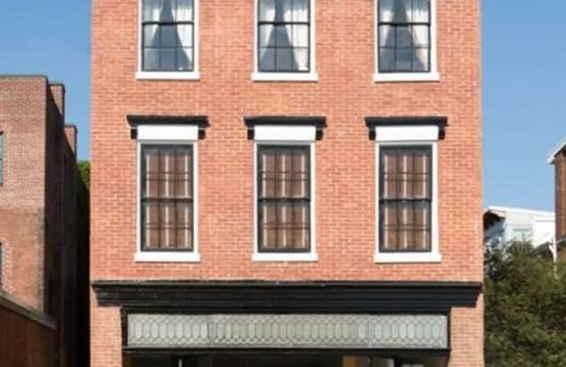 Downtown York Living at its Best! 1 Bedroom/1 Bath, Top Level Apartment, Laundry-Open Concept photos photos