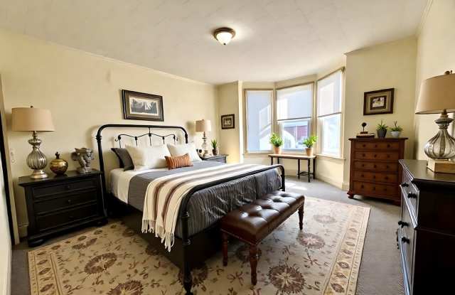 3 Bedroom Single Family Home in Harrisburg! photos photos