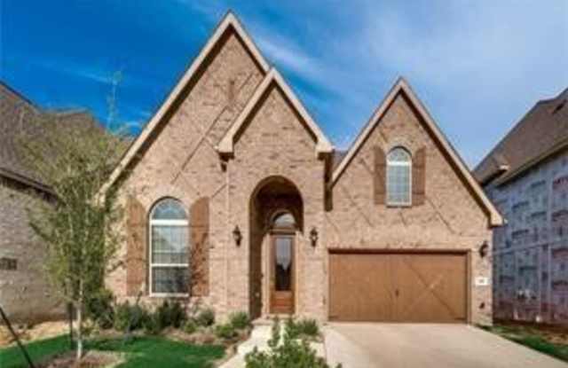906 Gray Hawk Lane - 906 Gray Hawk Ln, Euless, TX 76039