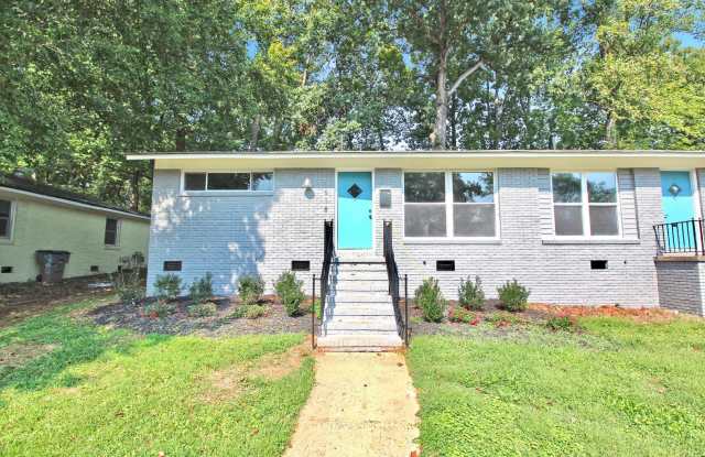 Impeccable 2 Bedroom, Fully Renovated in NoDa! - 1618 Herrin Avenue, Charlotte, NC 28205