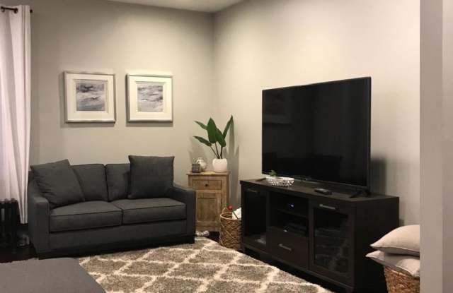 68 bellingham Gallery 2