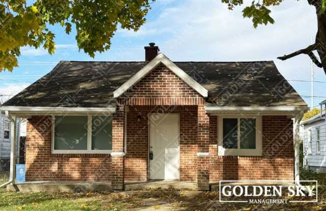1116 East 13th Street - 1116 East 13th Street, Muncie, IN 47302