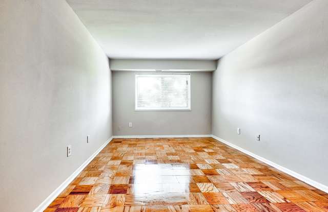 Spring Ridge Apartments Gallery 3