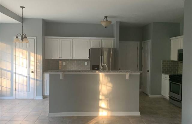2152 Berryhill Circle SE Gallery 4