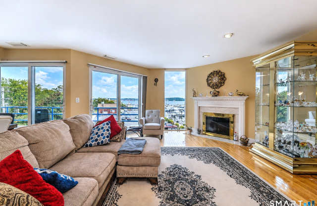 10 Harbour Close Gallery 3